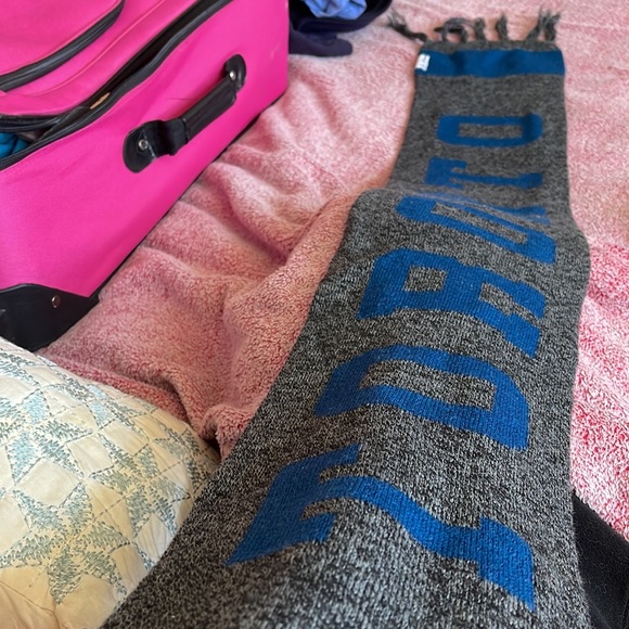 Toronto Maple Leafs scarf, Mats Sundin blue and grey, Molson Canadian brand. - Picture 2 of 3